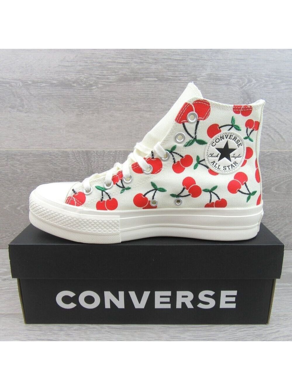 Converse Chuck Taylor All Star Lift Platform Cherries Womens Size 7.5 NEW - Picture 3 of 14